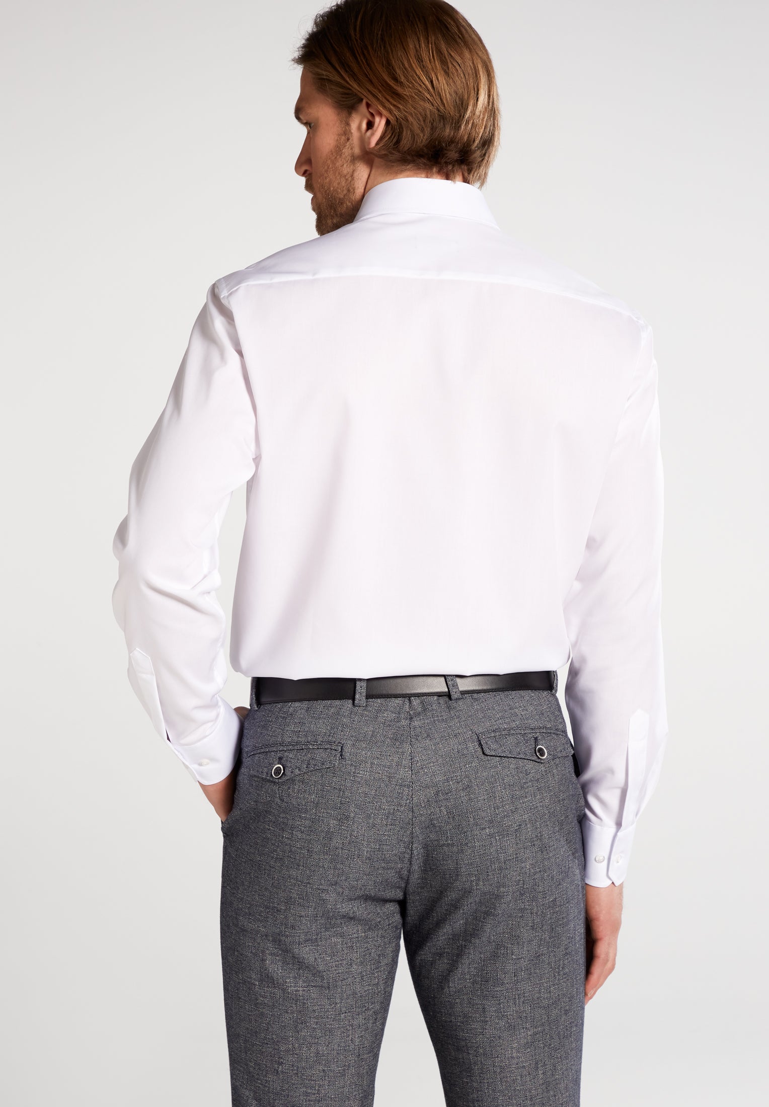 Comfort fit white shirt