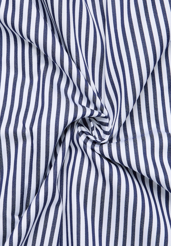 Contrast Collar stripe shirt