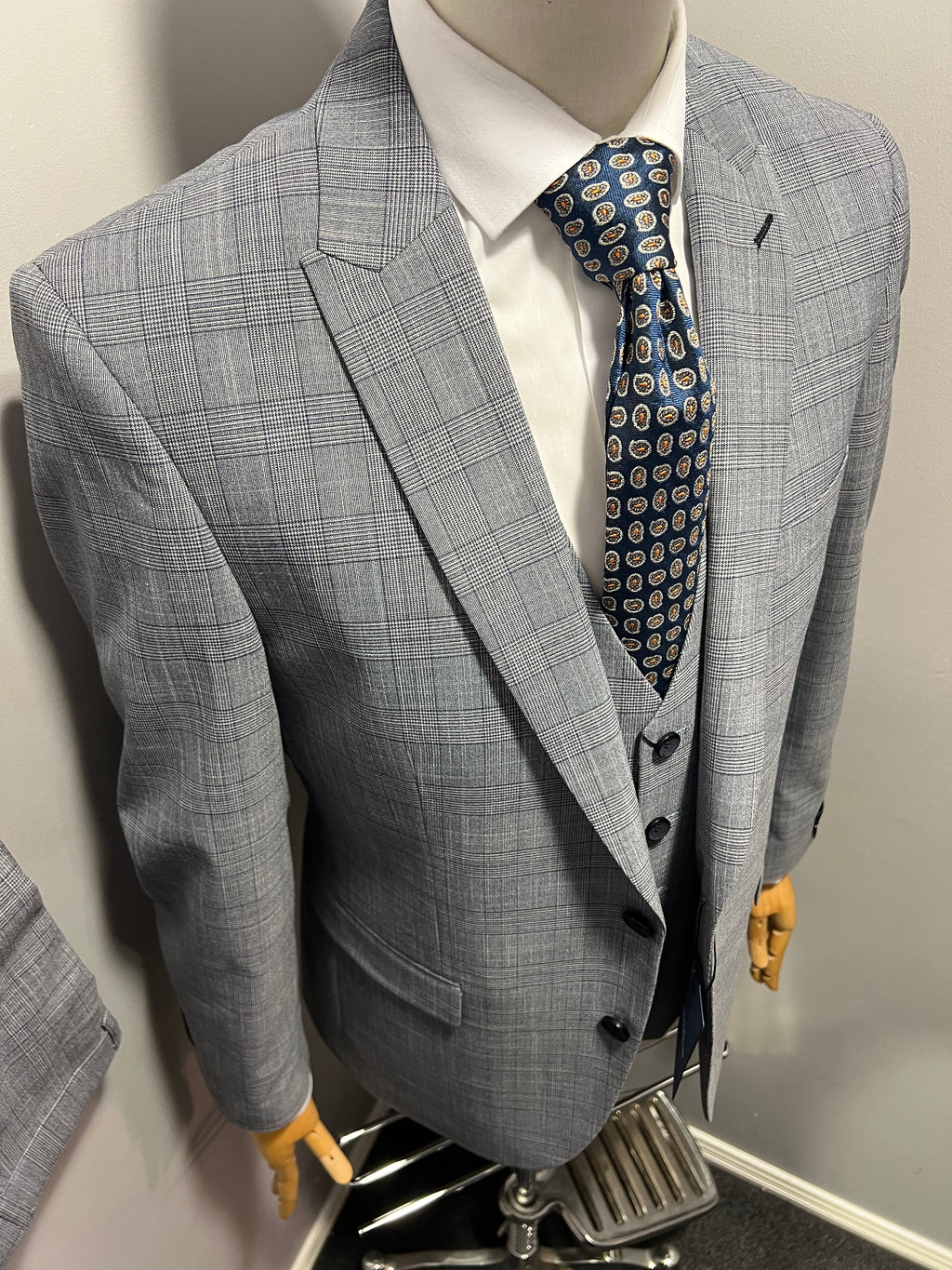 Grey check Tapered suit
