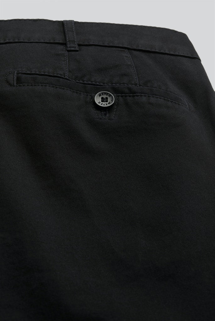Roma Black Chino