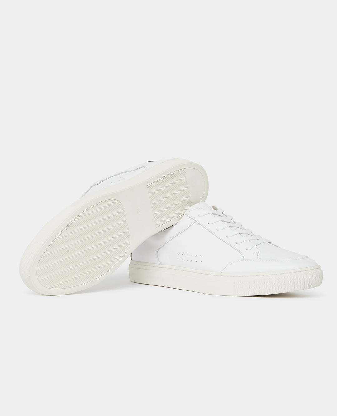 White Niro shoe