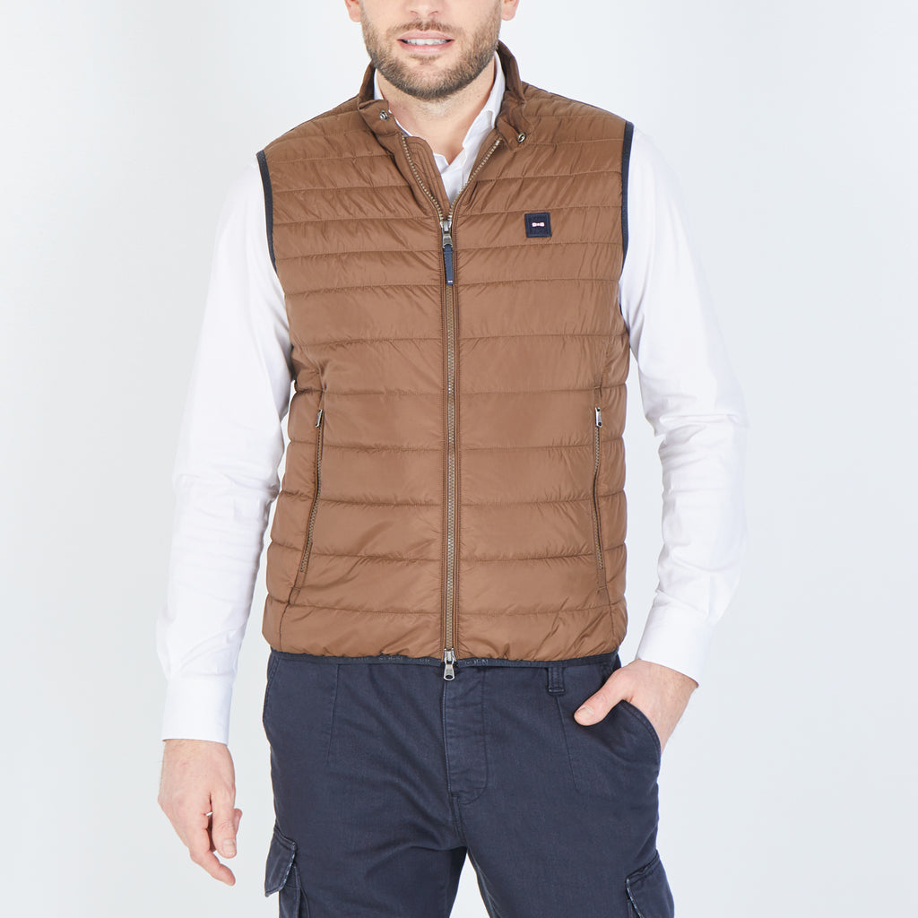 Brown sleeveless puffa jacket Gilet